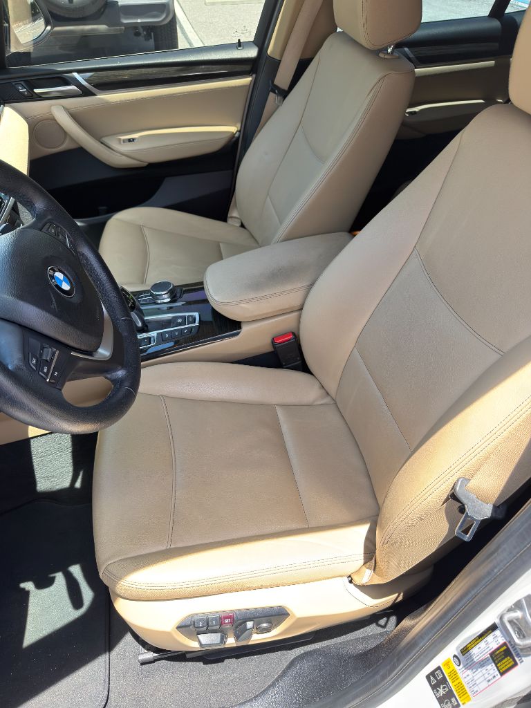 2017 BMW X3 xDrive28i - Photo 8