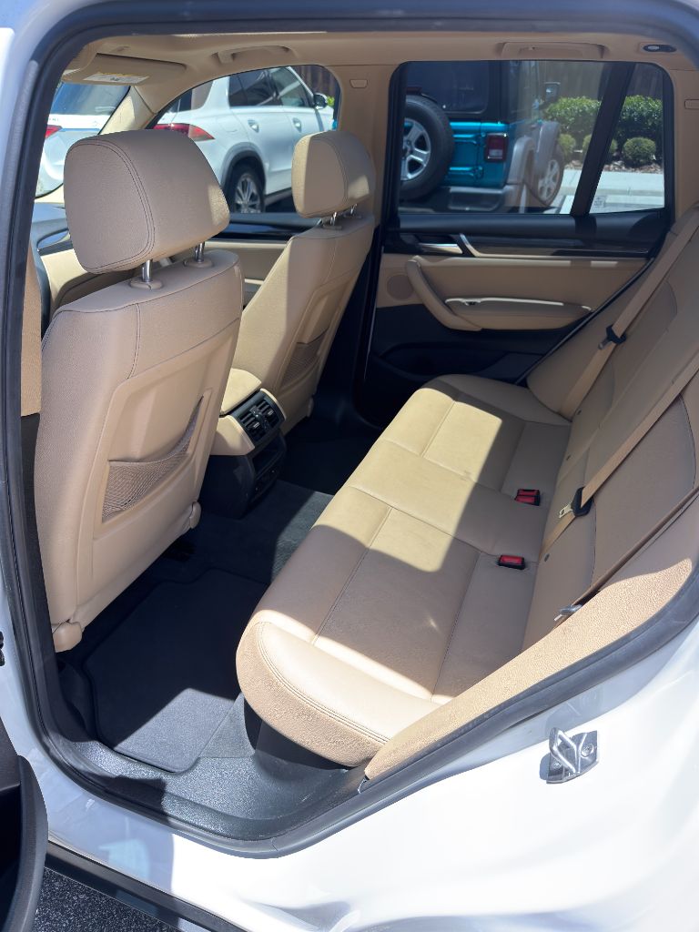 2017 BMW X3 xDrive28i - Photo 10