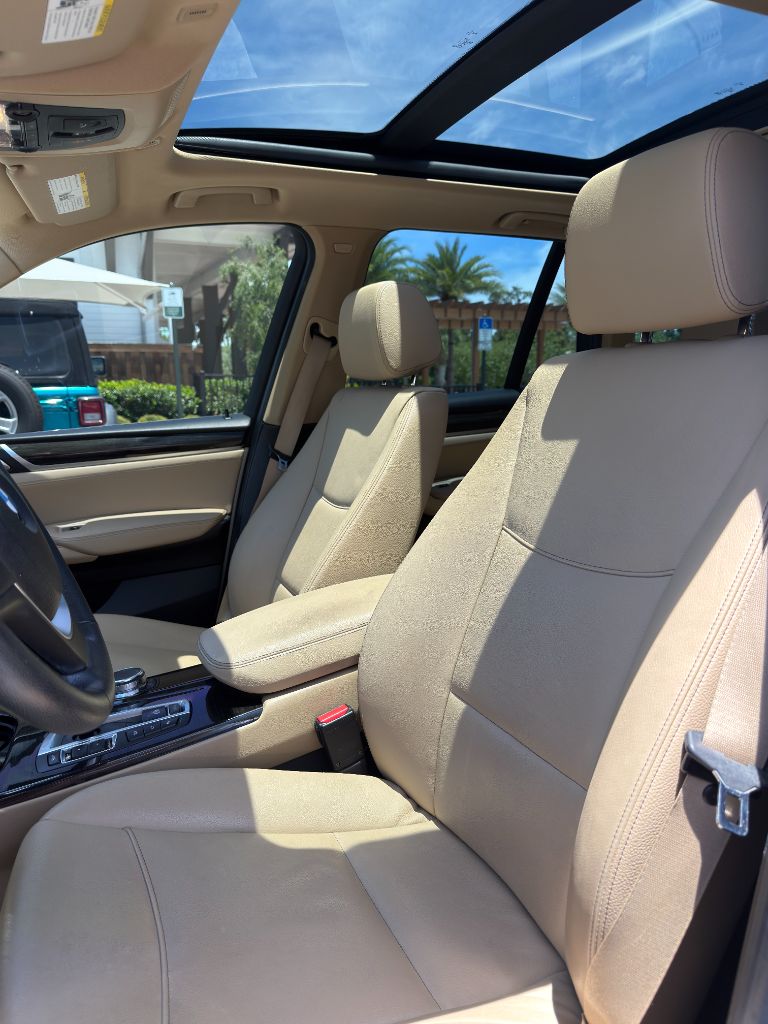 2017 BMW X3 xDrive28i - Photo 9