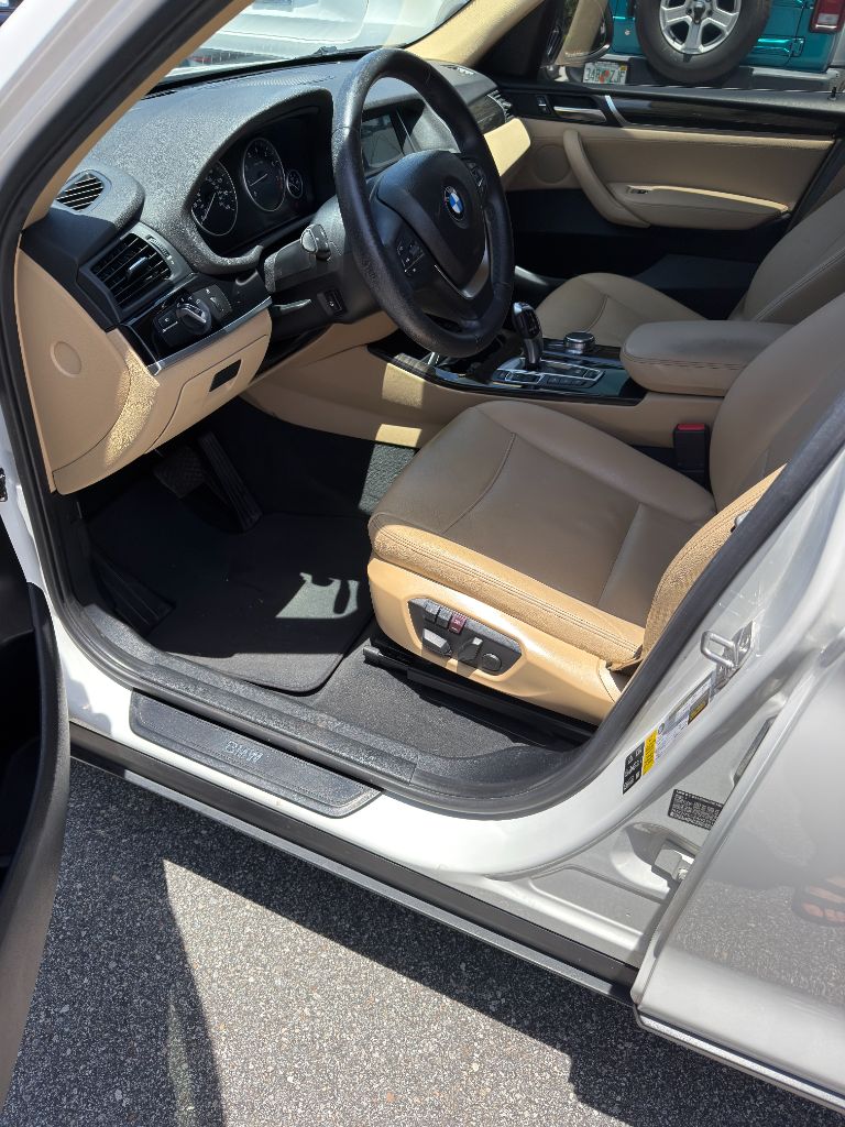 2017 BMW X3 xDrive28i - Photo 6